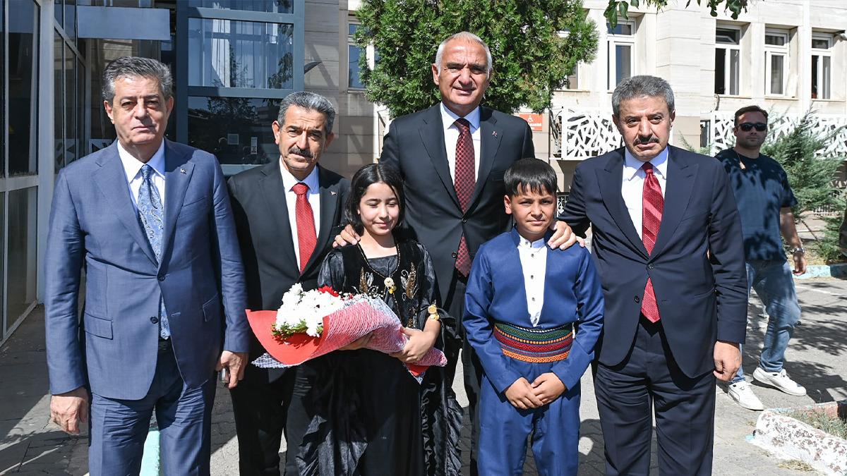 Şırnak Kütüphanesi